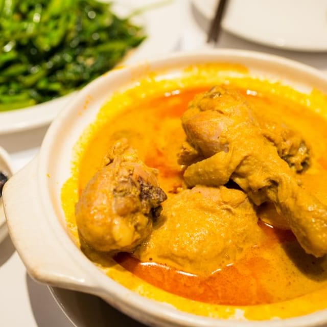 YELLOW CURRY (Spicy).