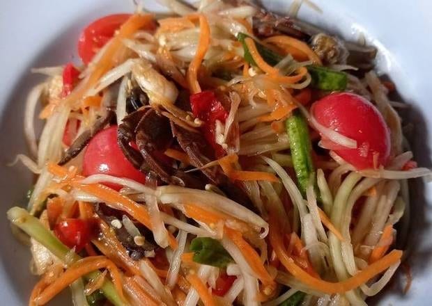 PAPAYA SALAD NORTH EASTERN STYLE.