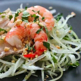 PAPAYA SALAD WITH SHRIMP (4)